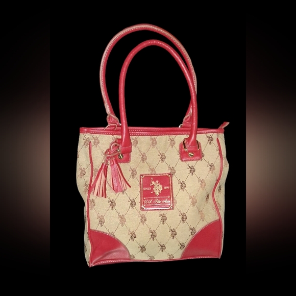 U.S. Polo Assn. Handbags - US Polo Assn. Shoulder Bag Large - Like New